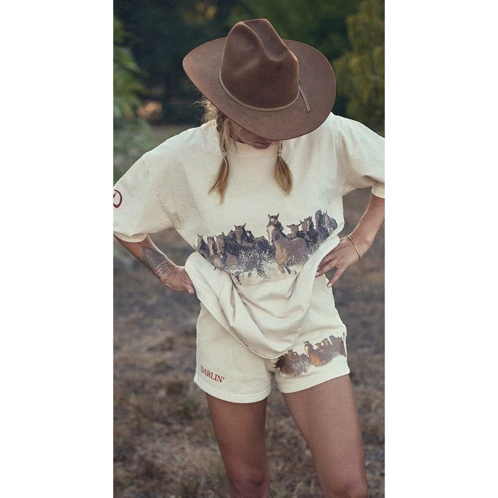 DARLIN Wild Sweatshorts In Cream Size Small